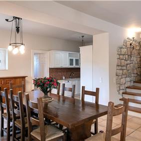 3 bedroom villa with heated pool in Kassiopi, Corfu, sleeps 6